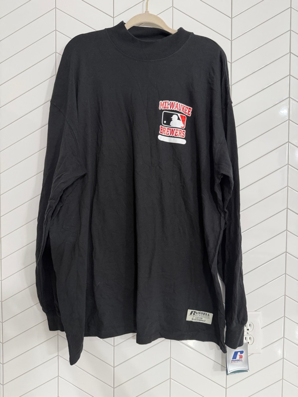 Vintage Russell Athletic Black Milwaukee Brewers Long Sleeve Mock Tee | XXL